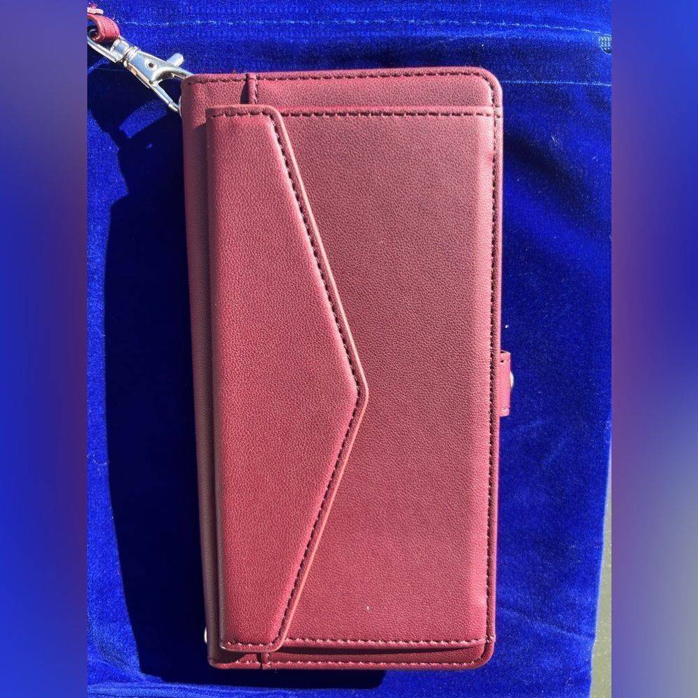 Multifunctional Wallet Case for iPhone 16 with Strap - Picture 8 of 13